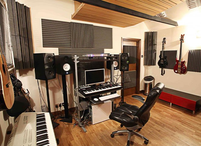 akustik stüdyo ses yalıtım süngeri